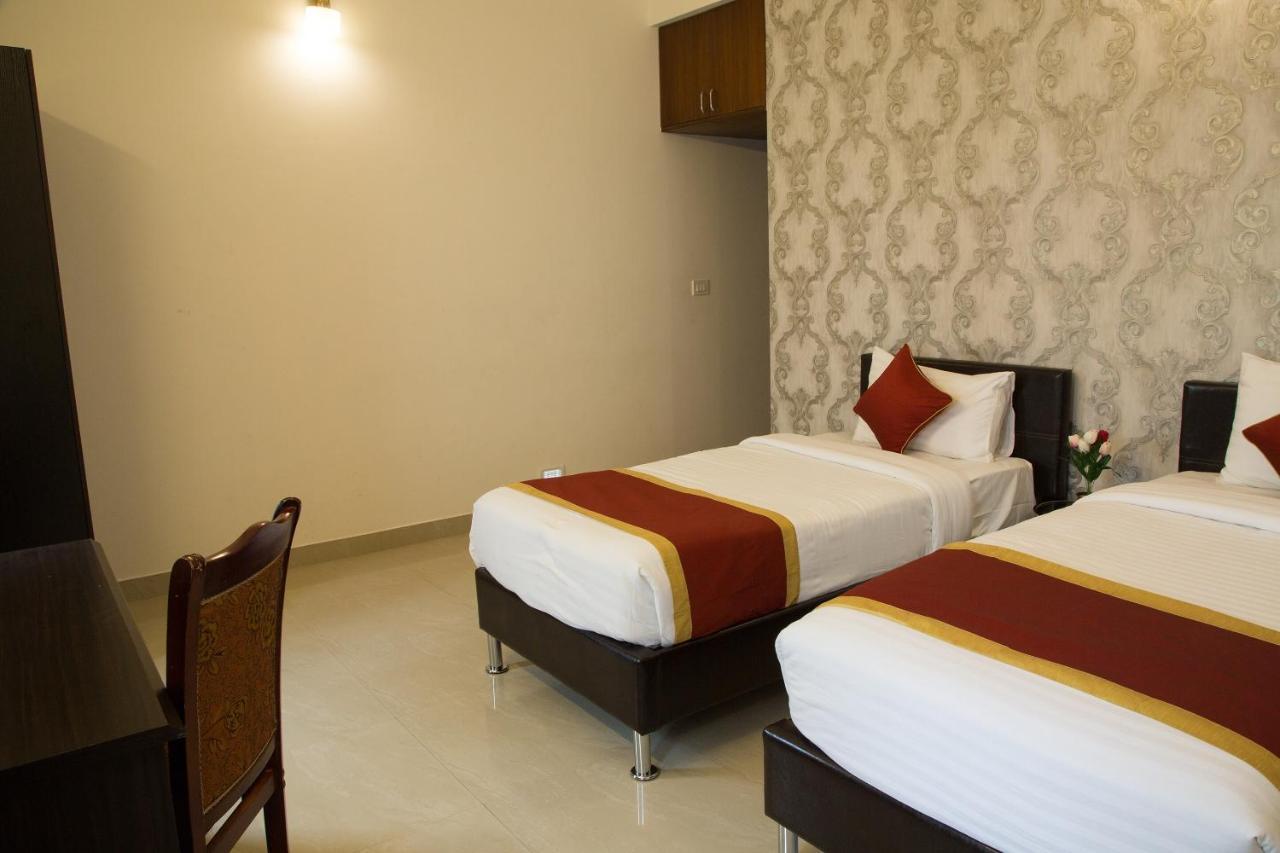 Oyo 8737 King Suites Bangalore Exterior foto